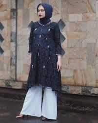 Kebaya terbaru untuk wanita hamil. 10 Inspirasi Gaya Hijab Ibu Hamil Untuk Kondangan Cantik Ya