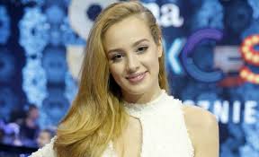 Recent changes wiktoria_gasiewska's in instagram account. Wiktoria Gasiewska W Koronkowym Stroju Przed Obiektywem Fani Tylko Zalozyc Korone Miss Gwiazdy Maxxx News Rmf Maxxx