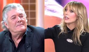 Emma García debe frenar en el acto al cantante Francisco por lo que se atreve a soltar de Julio Iglesias
