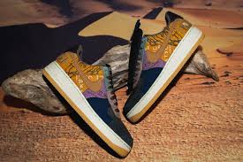Travis scott's style and creative aesthetic can be traced back to his life in houston. Ø­Ù…Ø§Ù… Ø§Ù„Ø³Ø¨Ø§Ø­Ø© Ø¶Ø­ÙŠØ© Ø§Ø³ØªØ¹Ø§Ø¯Ø© Nike X Travis Scott Air Force 1 Raffle Blickrichter Com