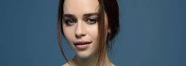 However, the film still managed to pull in a respectable $440. Emilia Clarke La Khaleesi De Juego De Tronos A La Sarah Connor De Terminator Ideal