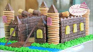 Beide burgen können durch zusammenstecken zu einer großen spielburg. Ritterburg Kuchen Ohne Fondant Einfache Geburtstagstorte Castle Cake Youtube