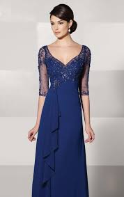 Le collezioni di abiti da cerimonia che trovi nel nostro atelier sono l'espressione della creatività, dello stile e della cura sartoriale che i più grandi brand internazionali mettono nelle loro linee di alta moda. Gelisha Vestito Per La Mamma Della Sposa Online Venditasposatelier