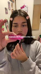 ¿Cómo se atreve la mugrosa de al lado a voltearme a ver?