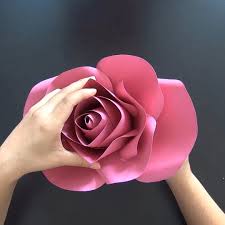 Mas, se quiser ir direto ao ponto, nossa primeira dica que daremos hoje é esse molde: Ponquis Rosa De Papel Paso A Paso Moldes Gratis Facebook