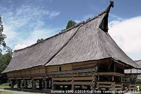 Rumah adat batak karo dapat ditempati oleh dua puluh sampai enam puluh orang. 11 Rumah Adat Karo Ideas Traditional House Vernacular Architecture Architecture