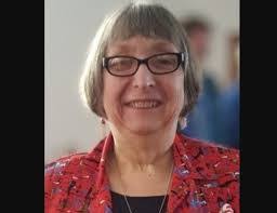 Deborah Tobin's Instagram, Twitter & Facebook