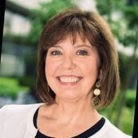 2200+ "Dee Dee" profiles