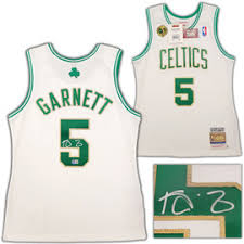 Boston Celtics Kevin Garnett Autographed White Adidas Jersey Size 44  Beckett BAS #Y92165