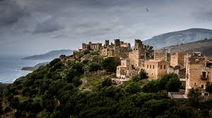 În nordul norvegiei bat vânturi polare, în grecia ajung vânturi tropicale dinspre sahara și chiar orientul mijlociu. Road Trip Fotografic In Grecia Peloponez Zakynthos Romania Photo Tours