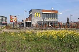 Alle informationen zu unseren produkten, restaurants und mehr. Nieuwe Mac Donald Aan De Borchsingel Mcdonald S Opent Eind Dit Jaar Een Vestiging In Eelderwolde Het