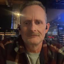 $100k?!?!? Yall stop! Use some common sense. We will not ask you for money!  If I don't know you, I will not be messaging you. #scam #scammers #stop