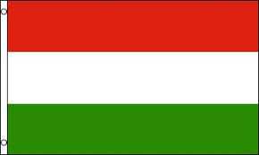 Die ungarische flagge ist eine vertikale trikolore und zeigt in der mitte das nationale emblem. Ungern Flagga 240x150cm Kop Ungern Flaggor 2 4x1 5m