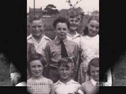 Paul mccartney is an english musician and a former member of the legendary music band 'the beatles'. Young Paul Mccartney Youtube