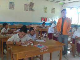 Menjadi guru adalah mudah bagi sebagian orang. Jurusan Kuliah Untuk Menjadi Guru Berbagi Ilmu