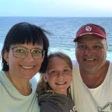 Olivia Creekmore's Instagram, Twitter & Facebook