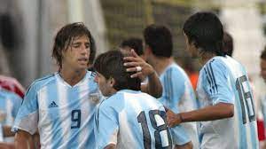 El 17 de agosto de 2005, lionel messi tuvo su primer partido en la selección mayor. Asi Fue La Alineacion De La Seleccion Argentina El Dia Que Leo Messi Debuto