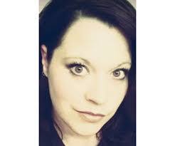 Kara Crook's Instagram, Twitter & Facebook