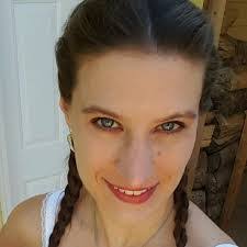 Jackie Sinn's Instagram, Twitter & Facebook