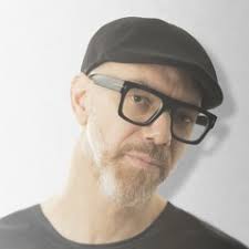 Stream Poetry for your ears