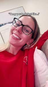 Felicitysmoak Look Alike