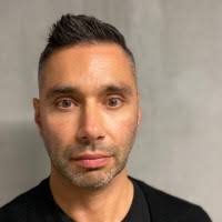 300+ "Bartkowiak" profiles