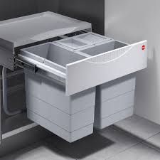 Einbau Mulleimer Fur Deine Kuche In 2020 Unterschrank Mulleimer Kuche Mulleimer Kuche Einbau