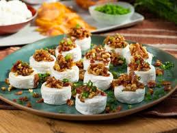 Maple Walnut And Bacon Brie Bites Recipe Thanksgiving Appetizer Recipes Brie Bites Easy Thanksgiving Recipes Appetizers