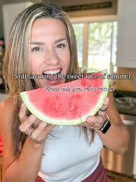 🍉🍑 One of the little joys of summer I'll miss? My stops at a local  produce stand for fresh fruit. Today's haul: watermelon (that, of course, I  underestimated and grabbed way too