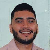 Alex Botello's Instagram, Twitter & Facebook