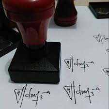 Tanda tangan rasanya memang sangat berguna dalam hal apapun, baik itu pendidikan, bisnis, negosiasi, dan lain sebagainya. Stempel Tanda Tangan Paraf Shopee Indonesia