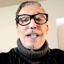 Hey Becky what's up, I am ur crush pls can I have your WhatsApp number or  Instagram pls am serious