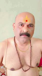 Handsome Indian hunk man ❤️