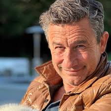 A Day With... — Hamptons Real Estate Showcase