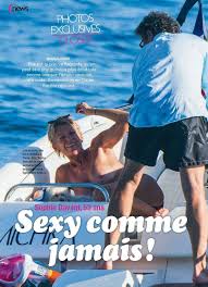 Photos Closer Sophie Davant Seins Nus En Corse Les Plaisirs De L Ete Pinterest Star