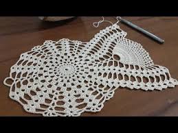 Tigisi Orgu Runner Modeli Yapimi Part 2 Crochet Youtube Caixa De Croche Caminho De Mesa De Croche Casa De Croche