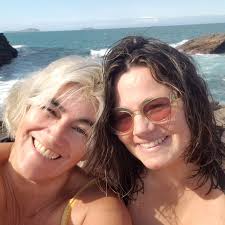 Elizabeth Ester Martinez (@elizabethestermartinez) • Instagram photos and  videos