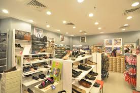 Rezervasyondan sonra telefon numarası ve adresi de dahil olmak üzere tesise ait tüm bilgiler rezervasyon onayınızda ve hesabınızda sunulmaktadır. Bata Klang Parade Mall