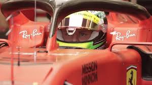 Mick schumacher drives ferrari in bahrain testing the f2002 will be delivered to the new owner at fiorano following an engine and transmission rebuild by ferrari at the consignor's. Testfahrt In Bahrain Gansehaut Moment In Der Wuste Mick Schumacher Im Ferrari Zeit Online