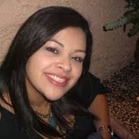 Deanna Bernal's Instagram, Twitter & Facebook