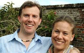 Nikki Lester's Instagram, Twitter & Facebook