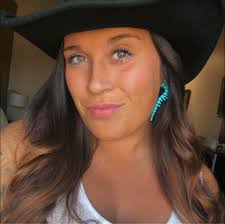 Mizpah cut across with a lab in the road