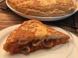 Pizza Calzone Auf Dem Grillstein Oder Der White Lady Grillstein Pampered Chef Rezepte Gemuse Rezepte