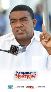 El líder del Ateneo Dominicano de Nueva Inglaterra, Wilfredo Peralta, en  una conversación única