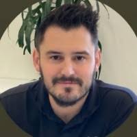 100+ "Danny Phipps" profiles