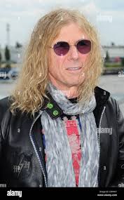 David lowy hi-res stock photography and images