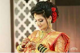 Pin By Snehal Pednekar On Brides Saree Hairstyles Engagement Hairstyles Wedding Saree Indian