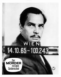 Der Mörder mit dem Seidenschal (1966)