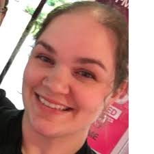 Paula Avallone (@lala4life85)