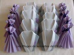 Des modèles de pliages de serviettes faciles à faire pour des décos de table, une décoration de mariage. Pliage Serviette En Robe De Bal Napkin Folding Toilet Paper Origami Plastic Wedding